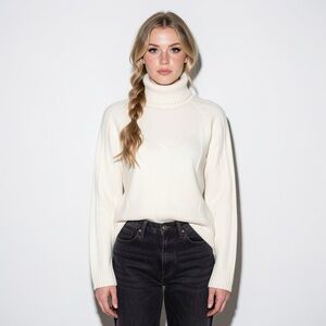 Veirjen Cream Cable Knit Turtleneck Sweater Women's Medium